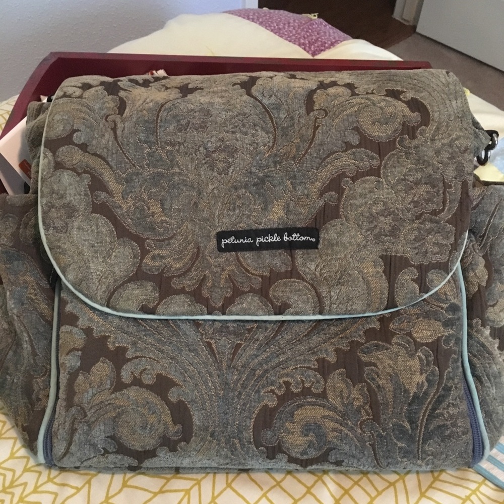 Petunia pickle bottom bag